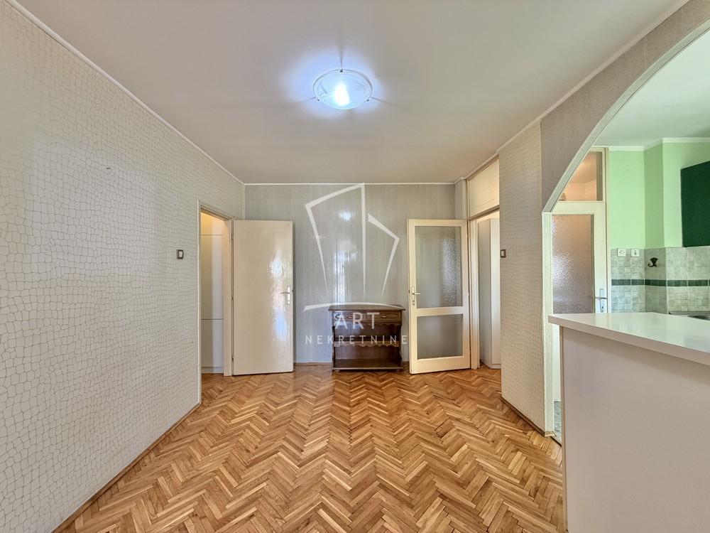 Stan na prodaju u Beogradu, Palilula, troiposoban, 69m2, cena 242000 evra