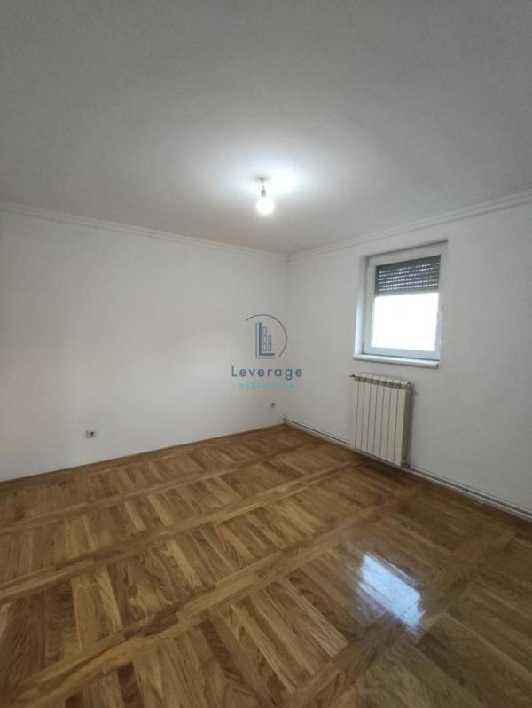 Stan na prodaju u Beogradu, Višnjička banja, dvosoban, 55m2, cena 175000 evra