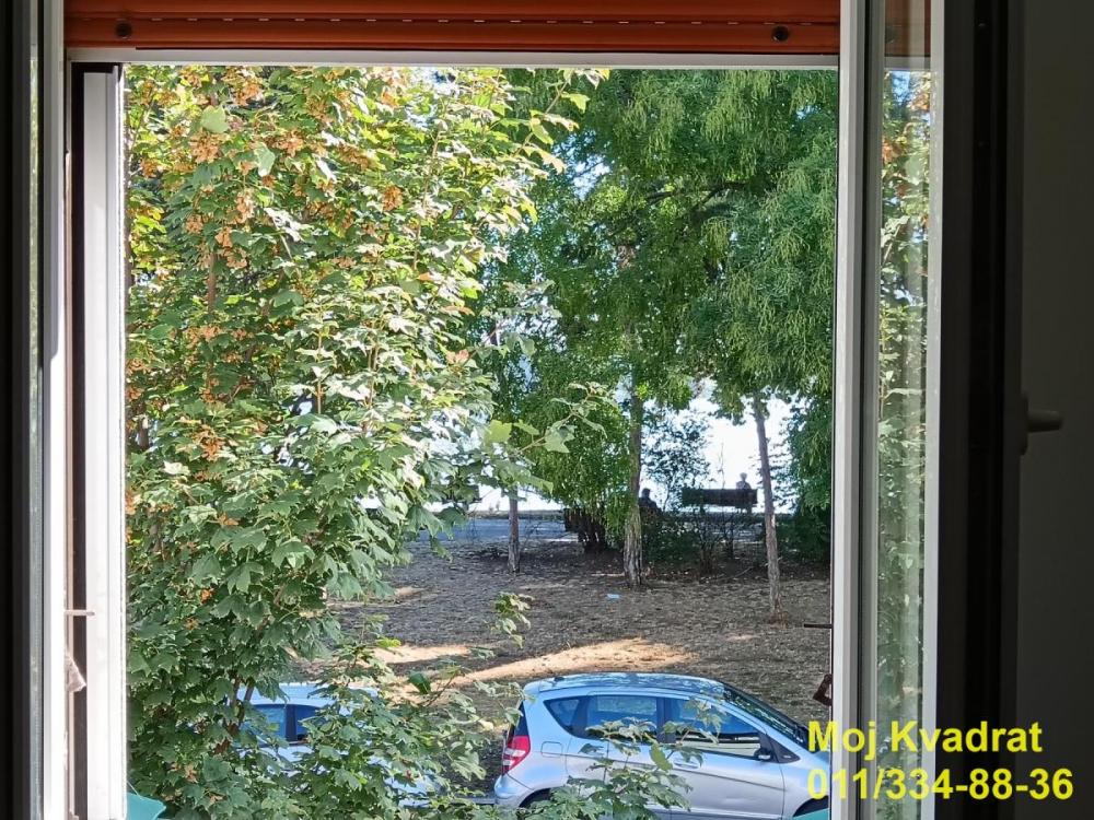 Stan na prodaju u Beogradu, Zemun Kej, dvosoban, 52m2, cena 180000 evra