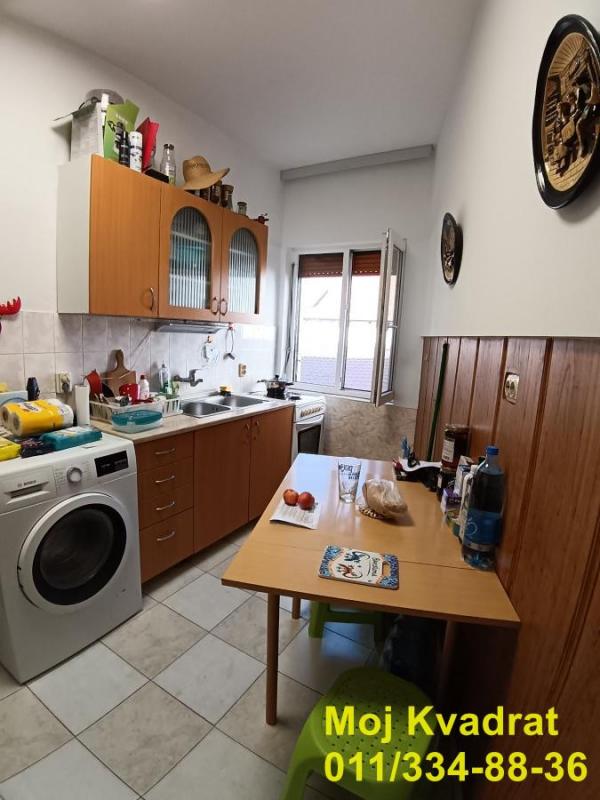 Stan na prodaju u Beogradu, Zemun Kej, dvosoban, 52m2, cena 180000 evra