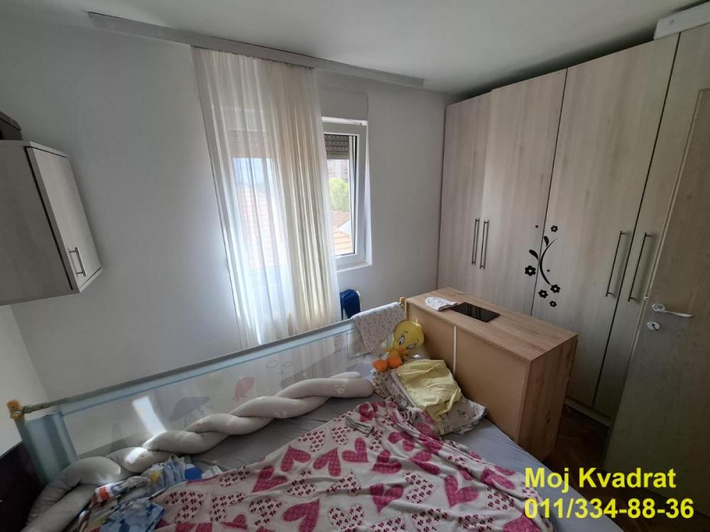 Stan na prodaju u Beogradu, Kalvarija, jednoiposoban, 37m2, cena 137000 evra