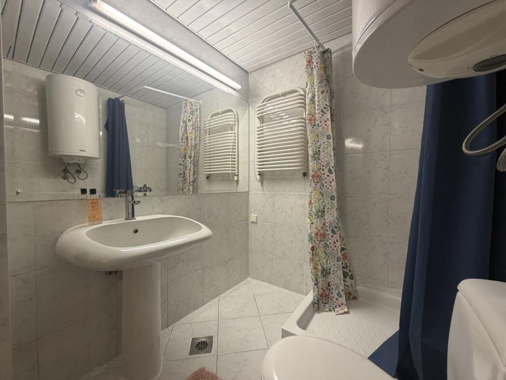 Stan na prodaju u Beogradu, Autokomanda, jednoiposoban, 42m2, cena 159000 evra