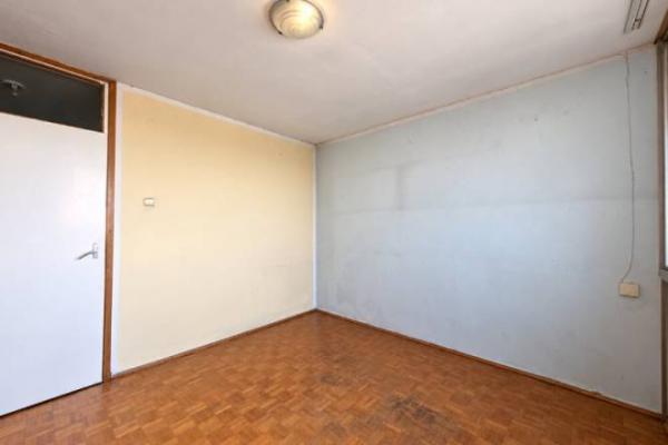 Stan na prodaju u Beogradu, Novi Beograd blok 28 (Potkovica), dvosoban, 56m2, cena 195000 evra