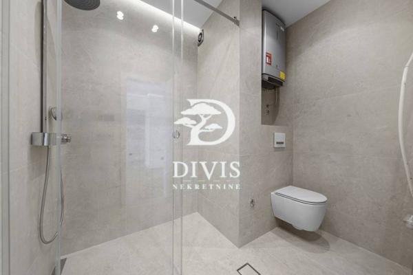 Stan na prodaju u Beogradu, Novi Beograd blok 30 (B92), trosoban, 78m2, cena 459000 evra