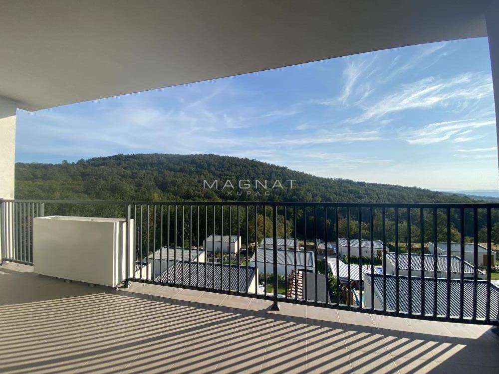 Stan na prodaju u Beogradu, Sopot, trosoban, 62m2, cena 120000 evra