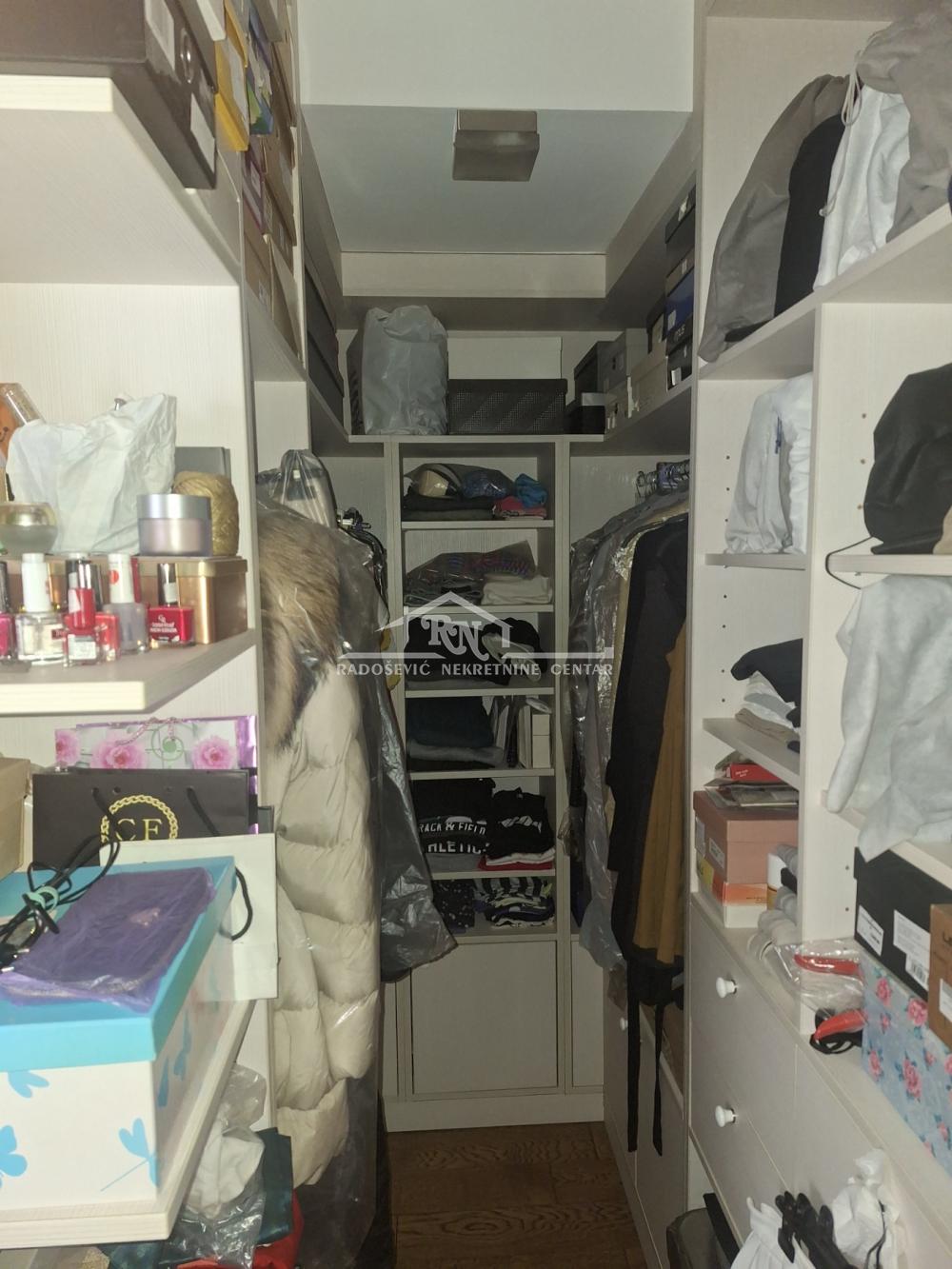 Stan na prodaju u Beogradu, Voždovac, dvosoban, 87m2, cena 355000 evra