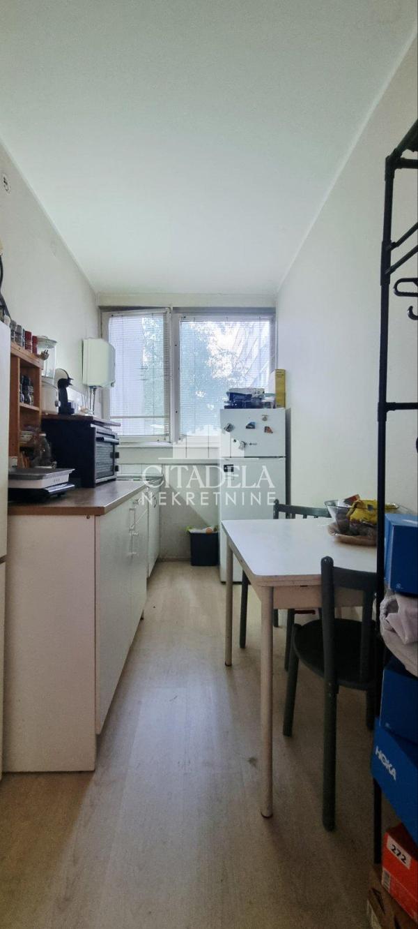 Stan na prodaju u Beogradu, Banovo brdo, jednoiposoban, 43m2, cena 154800 evra