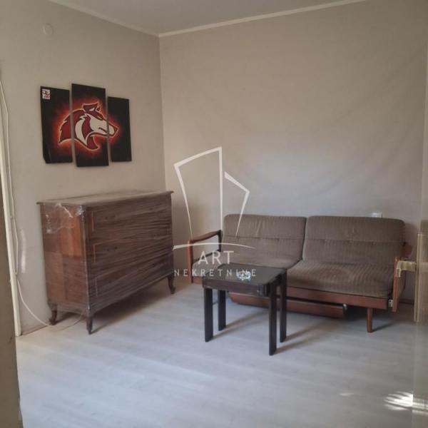 Stan na prodaju u Beogradu, Banovo brdo, dvosoban, 43m2, cena 154800 evra