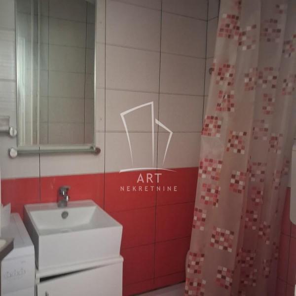 Stan na prodaju u Beogradu, Banovo brdo, dvosoban, 43m2, cena 154800 evra