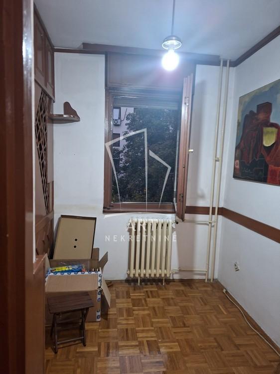 Stan na prodaju u Beogradu, Banovo brdo, jednoiposoban, 44m2, cena 199000 evra