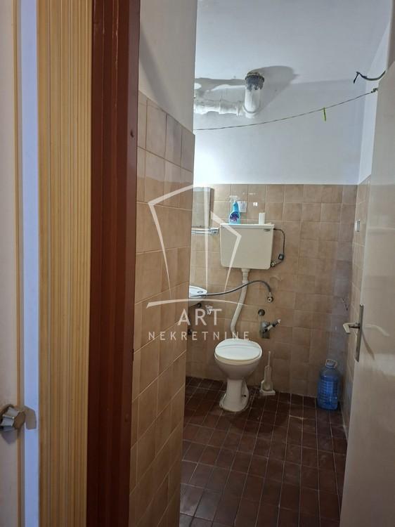 Stan na prodaju u Beogradu, Banovo brdo, jednoiposoban, 44m2, cena 199000 evra