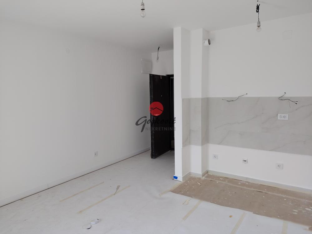 Stan na prodaju u Beogradu, Mirijevo, jednoiposoban, 38m2, cena 100320 evra