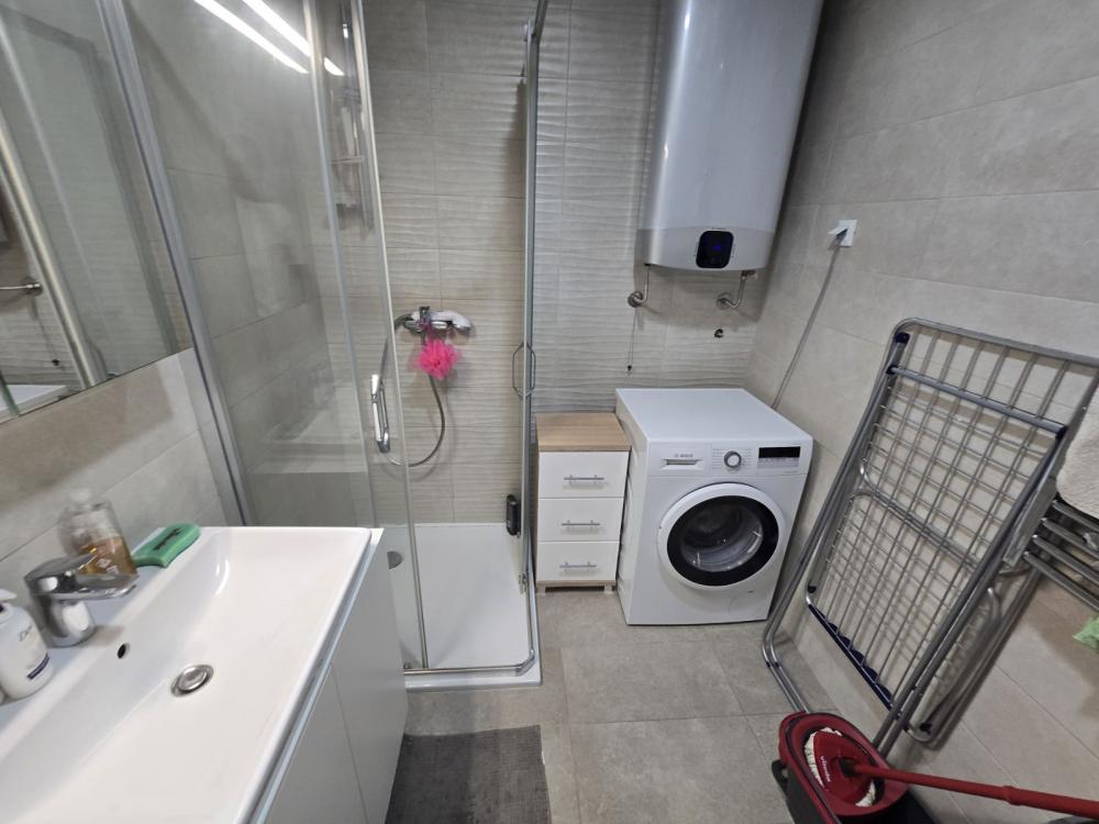 Stan na prodaju u Beogradu, Novi Beograd, dvosoban, 54m2, cena 245000 evra