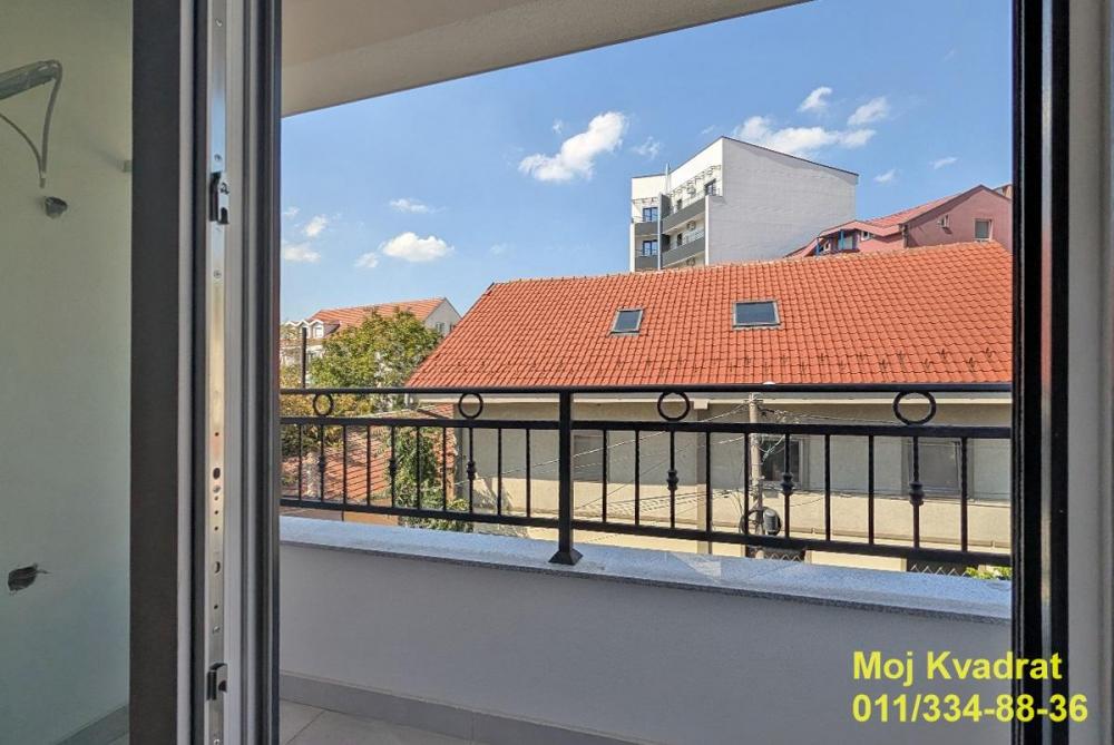 Stan na prodaju u Beogradu, Cvetkova pijaca, dvosoban, 48m2, cena 168000 evra