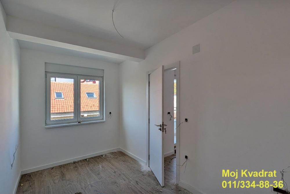 Stan na prodaju u Beogradu, Cvetkova pijaca, dvosoban, 48m2, cena 168000 evra