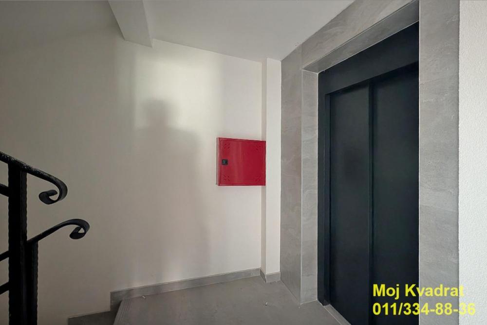 Stan na prodaju u Beogradu, Cvetkova pijaca, dvosoban, 48m2, cena 168000 evra
