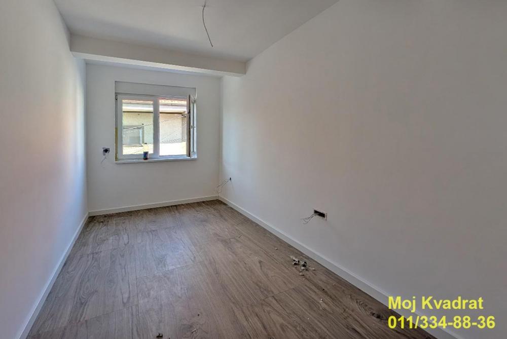 Stan na prodaju u Beogradu, Cvetkova pijaca, trosoban, 63m2, cena 227000 evra