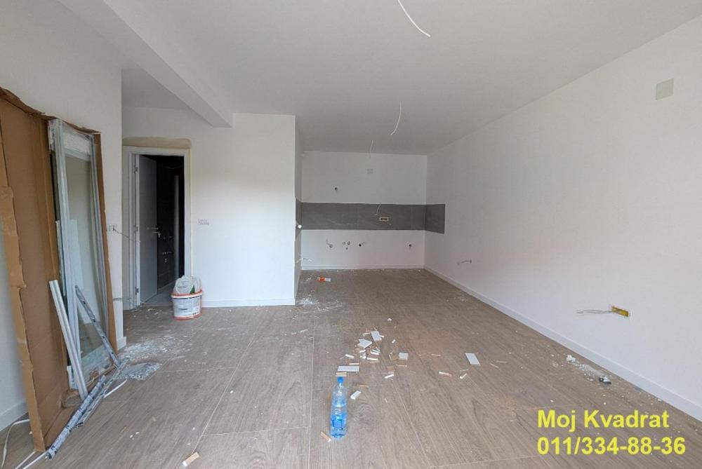 Stan na prodaju u Beogradu, Cvetkova pijaca, trosoban, 63m2, cena 227000 evra