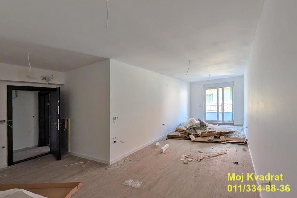 Stan na prodaju u Beogradu, Cvetkova pijaca, jednosoban, 37m2, cena 129500 evra