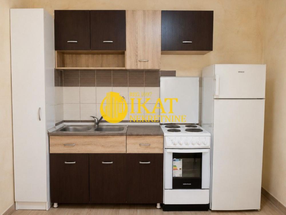 Stan na prodaju u Beogradu, Olimp, jednoiposoban, 61m2, cena 135000 evra