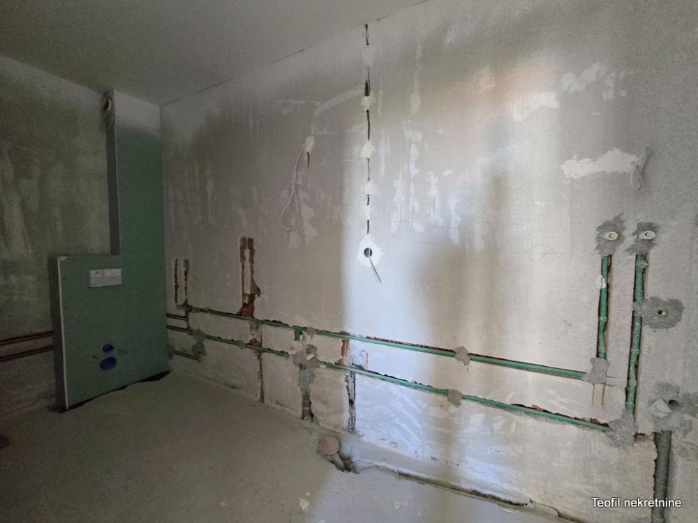 Stan na prodaju u Beogradu, Mirijevo, dvoiposoban, 62m2, cena 93000 evra