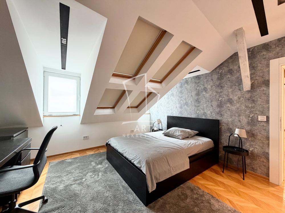 Stan na prodaju u Beogradu, Stari grad, 108m2, cena 430000 evra