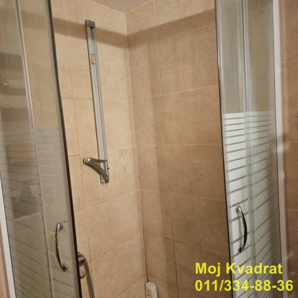 Stan na prodaju u Beogradu, Banovo brdo, troiposoban, 86m2, cena 315000 evra