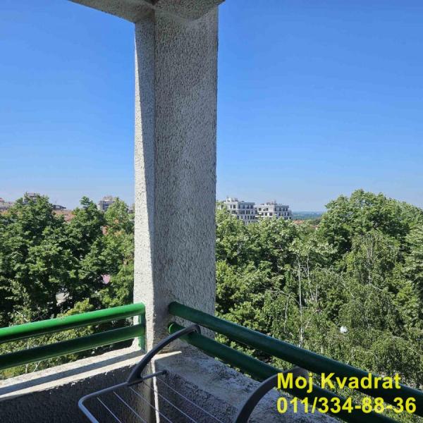 Stan na prodaju u Beogradu, Banovo brdo, troiposoban, 86m2, cena 315000 evra