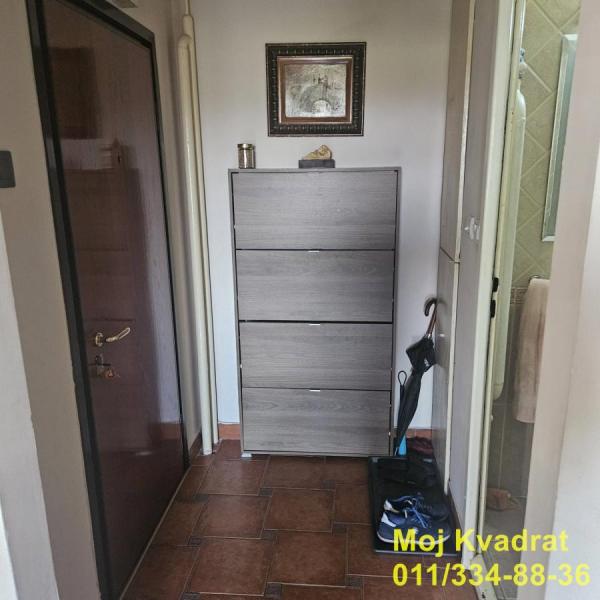 Stan na prodaju u Beogradu, Banovo brdo, troiposoban, 86m2, cena 315000 evra