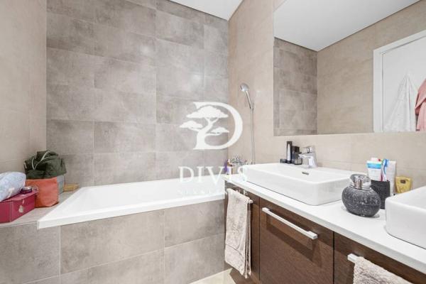 Stan na prodaju u Beogradu, Beograd na vodi, trosoban, 89m2, cena 729000 evra