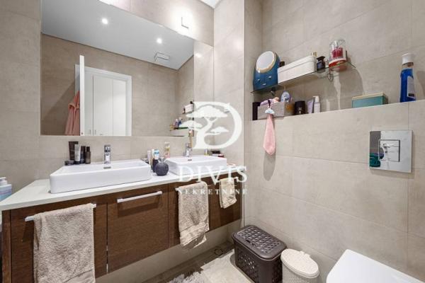 Stan na prodaju u Beogradu, Beograd na vodi, trosoban, 89m2, cena 729000 evra