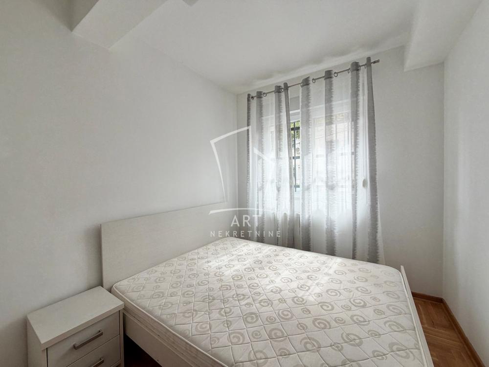 Stan na prodaju u Beogradu, Olimp, dvosoban, 23m2, cena 154000 evra