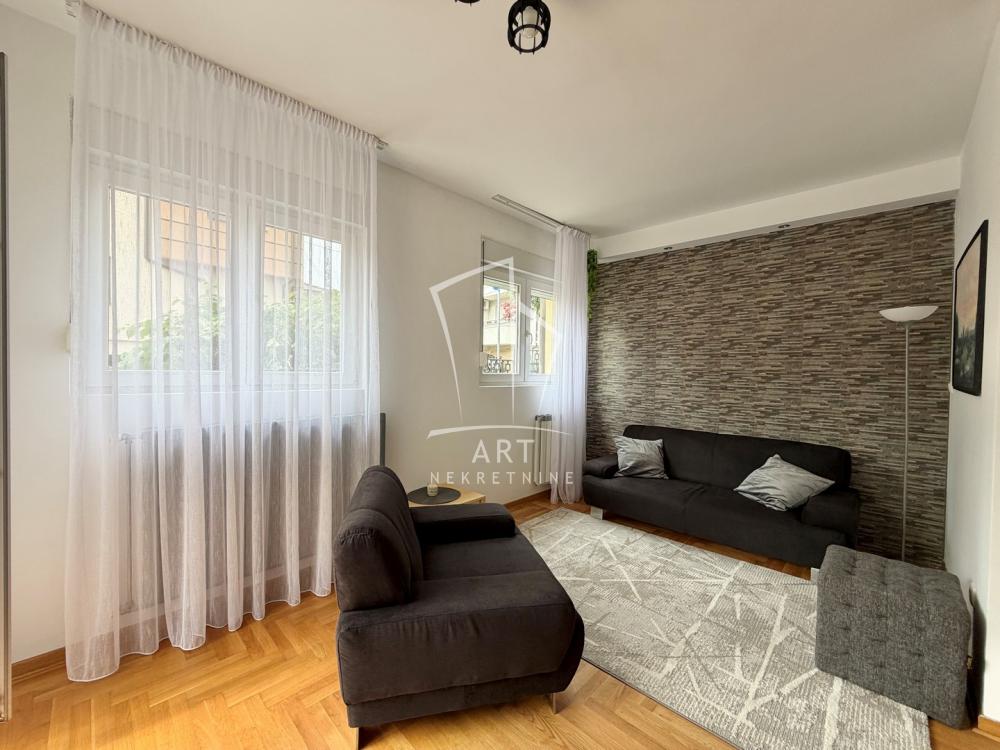 Stan na prodaju u Beogradu, Olimp, dvosoban, 23m2, cena 154000 evra