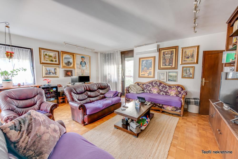 Stan na prodaju u Beogradu, Vračar (Hram), cetvorosoban, 109m2, cena 455000 evra