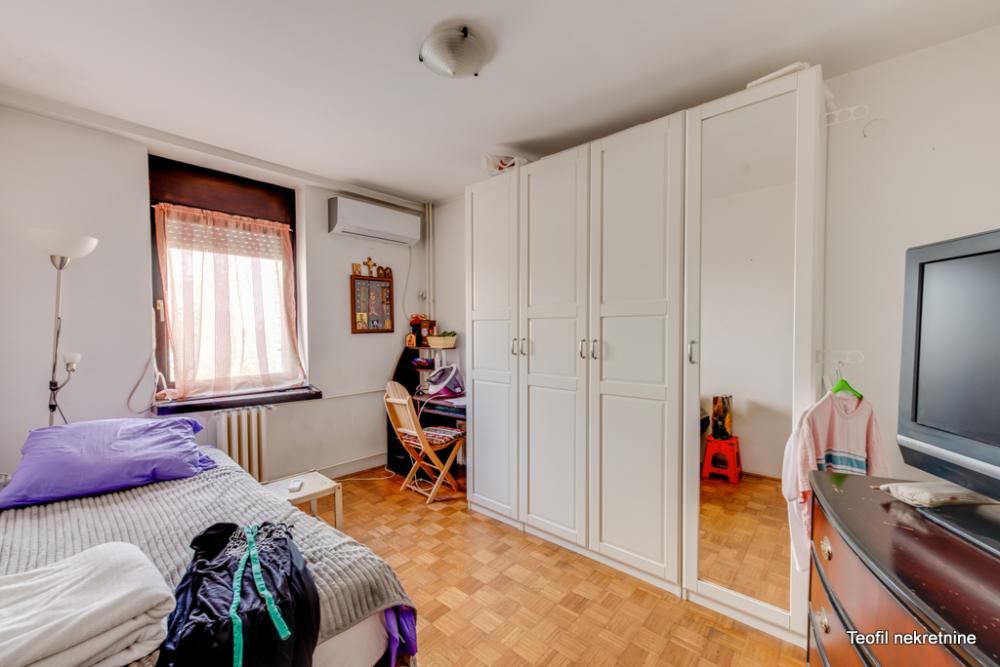 Stan na prodaju u Beogradu, Vračar (Hram), cetvorosoban, 109m2, cena 455000 evra