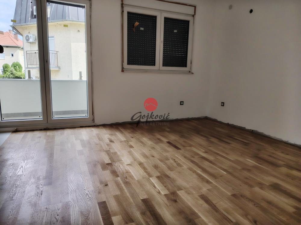 Stan na prodaju u Beogradu, Mirijevo, dvoiposoban, 53m2, cena 145750 evra