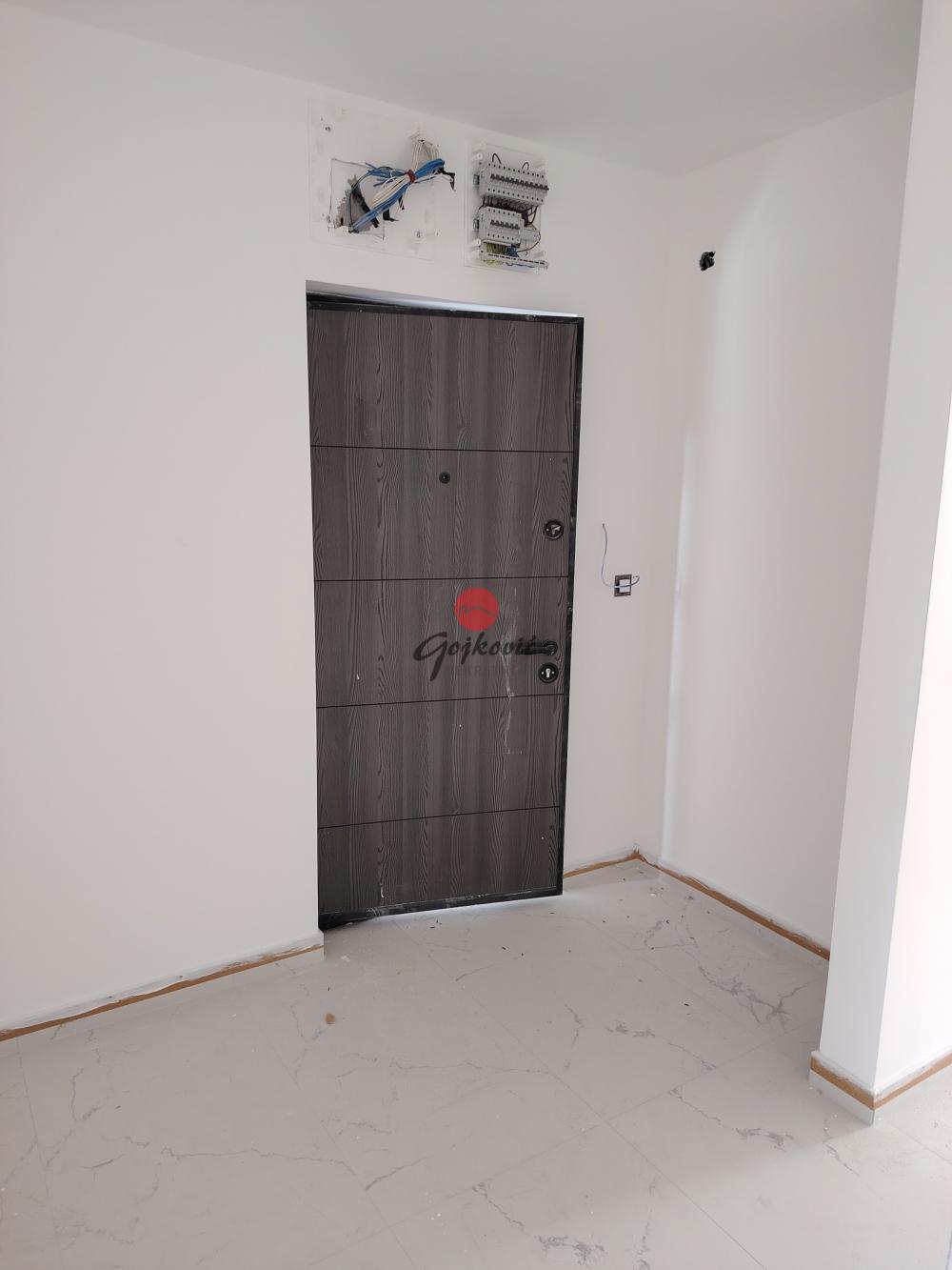 Stan na prodaju u Beogradu, Mirijevo, dvoiposoban, 53m2, cena 145750 evra