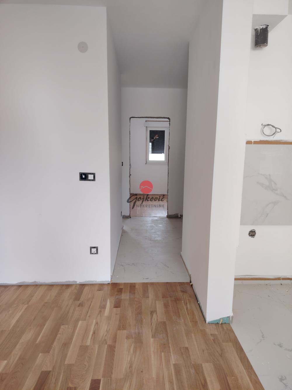 Stan na prodaju u Beogradu, Mirijevo, dvoiposoban, 53m2, cena 145750 evra