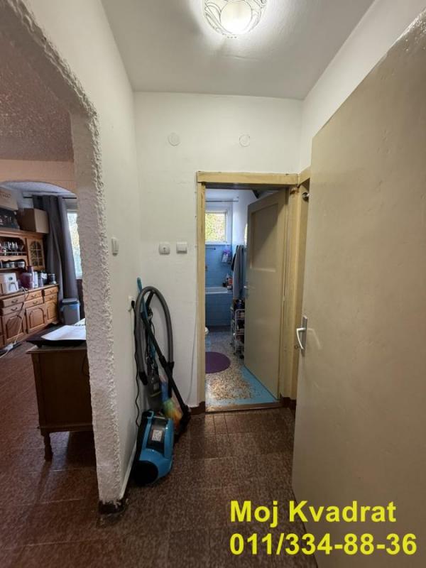 Stan na prodaju u Beogradu, Karaburma, dvosoban, 63m2, cena 173000 evra