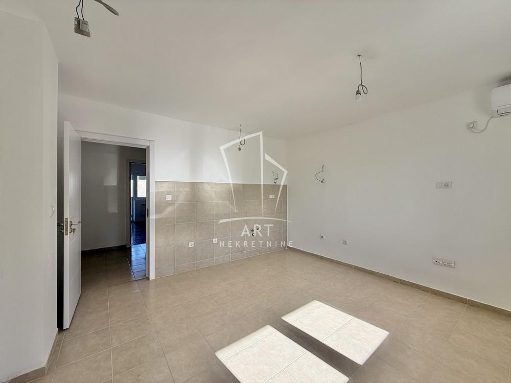 Stan na prodaju u Beogradu, Grocka, dvoiposoban, 49m2, cena 87000 evra