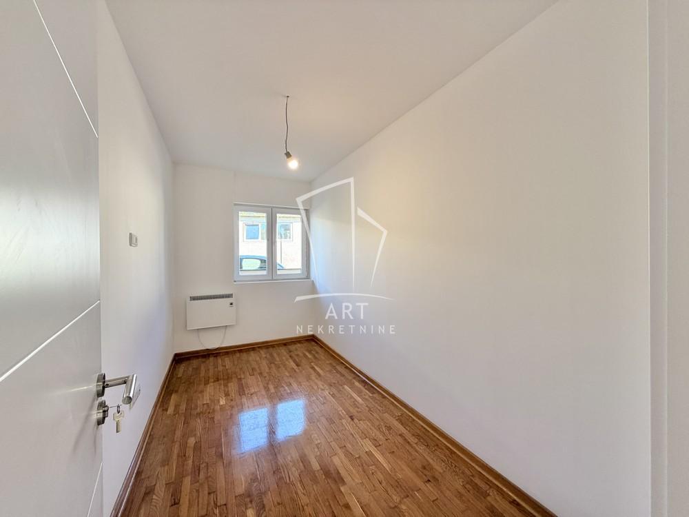 Stan na prodaju u Beogradu, Grocka, dvoiposoban, 49m2, cena 87000 evra