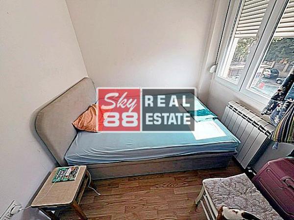 Stan na prodaju u Beogradu, Vračar, jednoiposoban, 27m2, cena 148500 evra