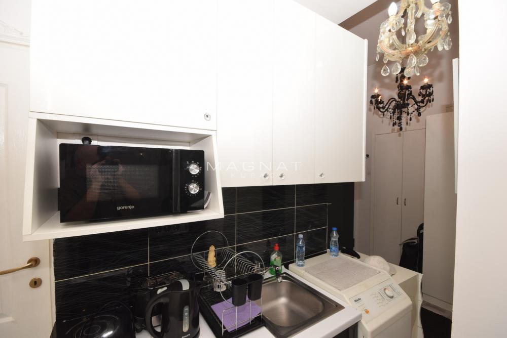 Stan na prodaju u Beogradu, Stari grad, jednosoban, 27m2, cena 148000 evra
