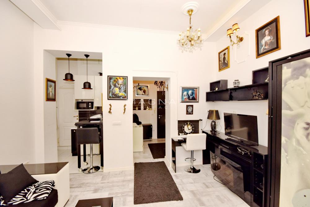 Stan na prodaju u Beogradu, Stari grad, jednosoban, 27m2, cena 148000 evra