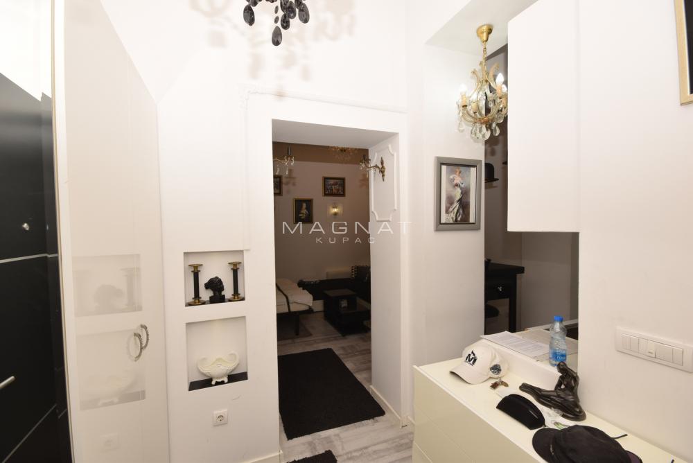 Stan na prodaju u Beogradu, Stari grad, jednosoban, 27m2, cena 148000 evra
