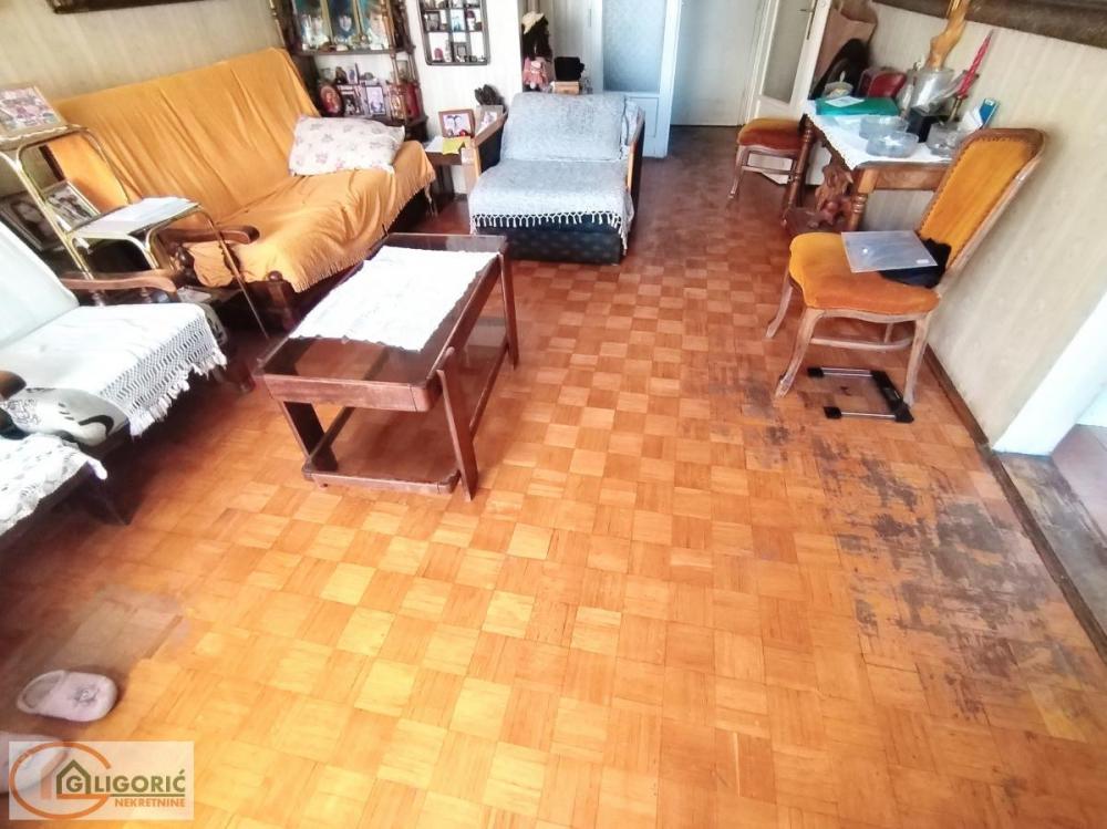 Stan na prodaju u Beogradu, Vukov spomenik, cetvorosoban, 109m2, cena 390000 evra
