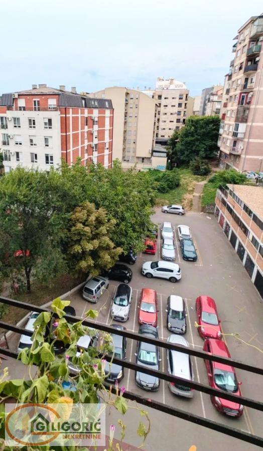 Stan na prodaju u Beogradu, Vukov spomenik, cetvorosoban, 109m2, cena 390000 evra