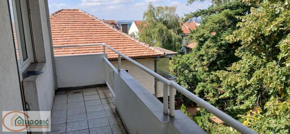 Stan na prodaju u Beogradu, Žarkovo, cetvorosoban, 99m2, cena 210000 evra