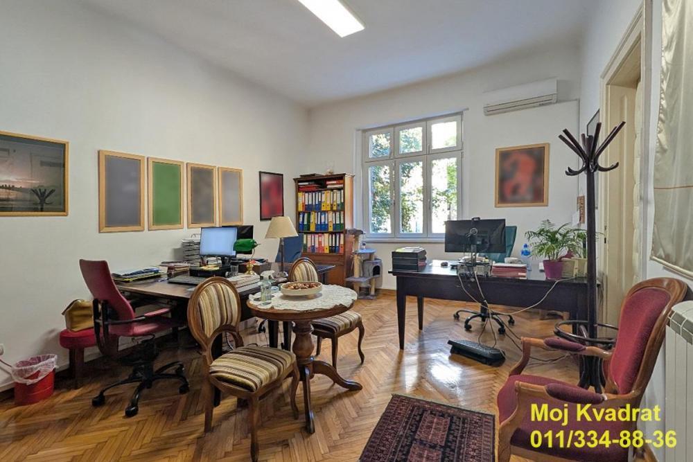Stan na prodaju u Beogradu, Studentski trg, 140m2, cena 599000 evra