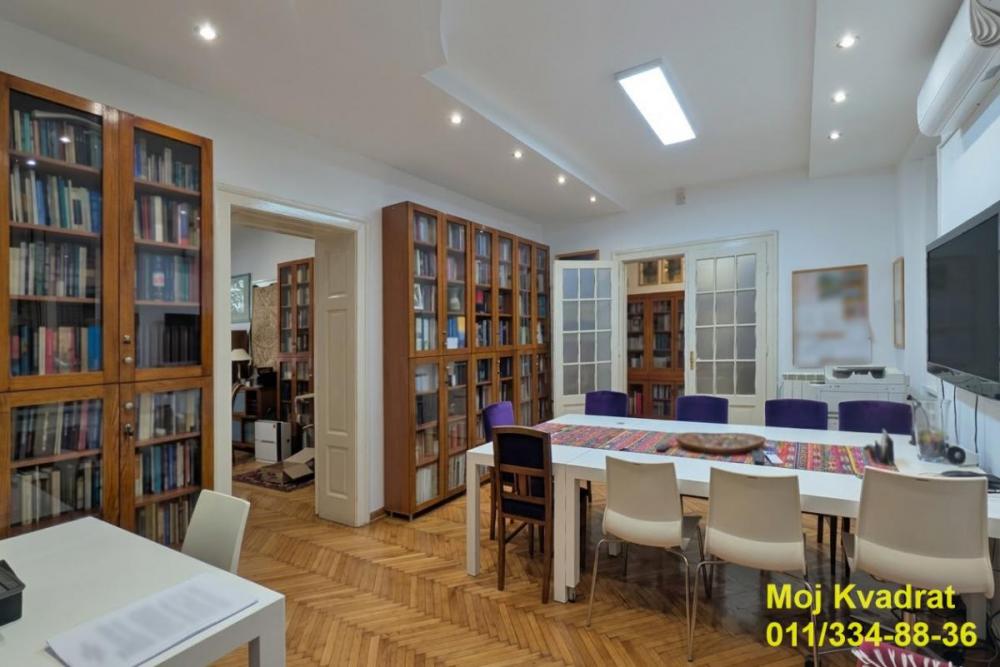 Stan na prodaju u Beogradu, Studentski trg, 140m2, cena 599000 evra